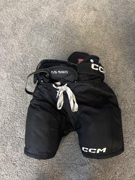 Junior Medium CCM Tacks AS 580 Hockey Pants (Used)