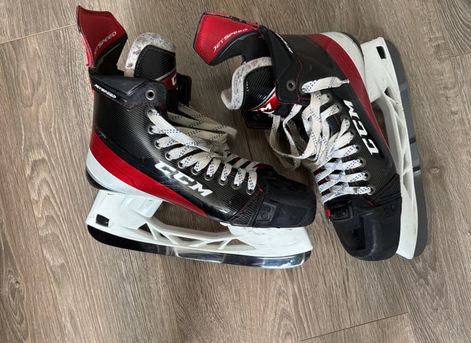 2021 CCM JetSpeed FT4 Pro Hockey Skates Tapered (CCM Fit 1) Width 9.5 (Used)