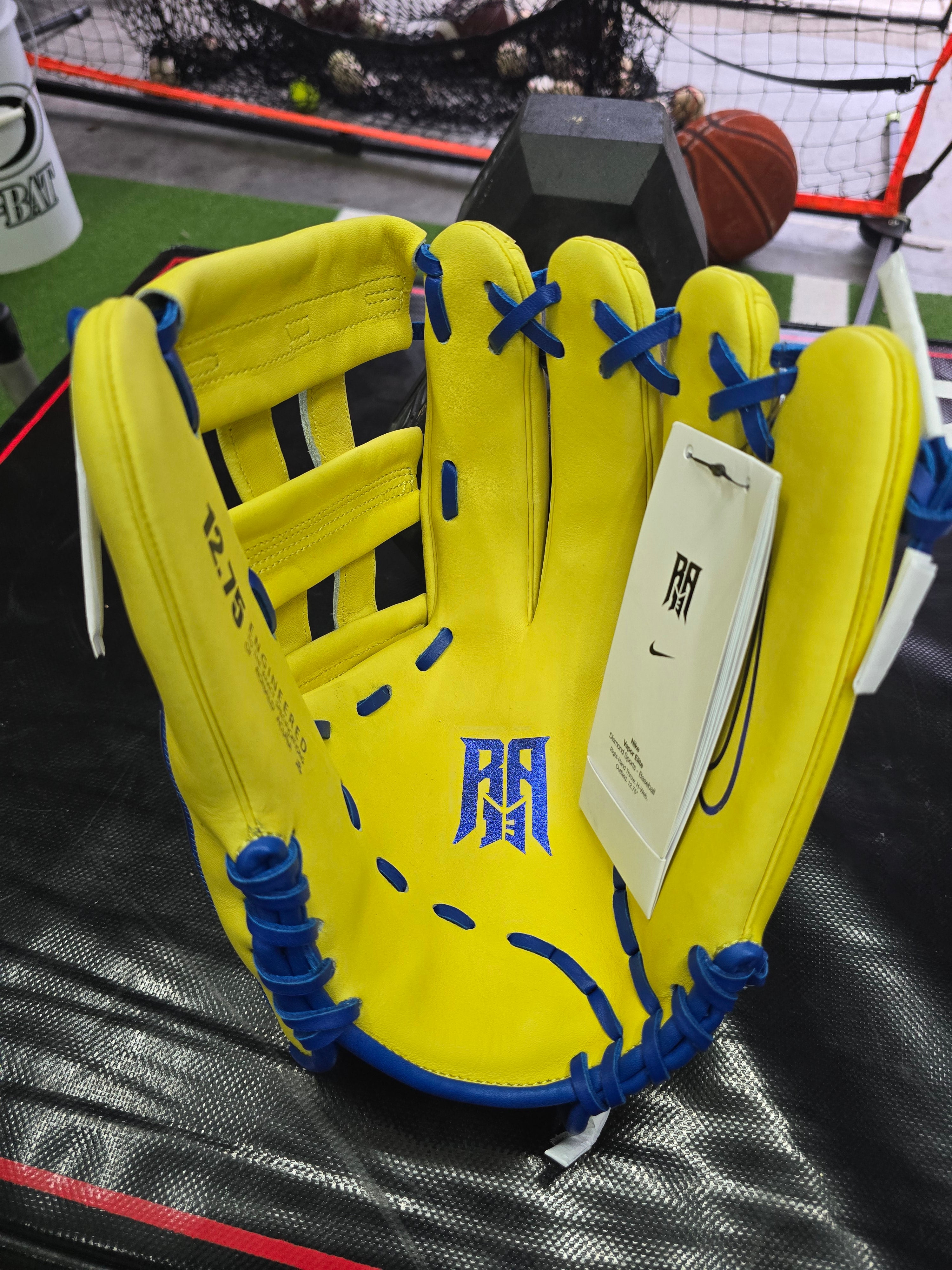 Nike 12.75” Ronald Acuña Jr. Vapor Elite Series Glove. Limited