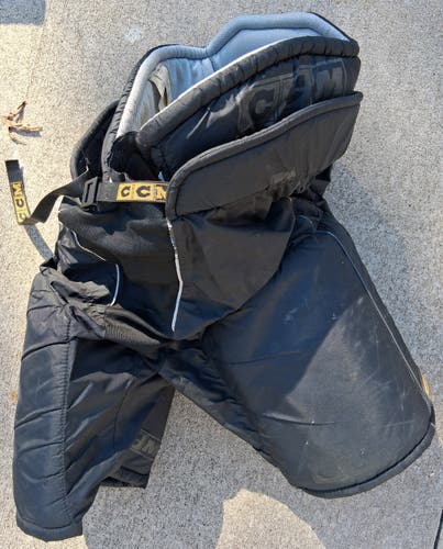 Senior Large CCM Tacks 462 Hockey Pants (Used)