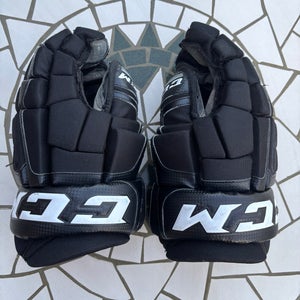 CCM U+ 08 Gloves 14" (Used)