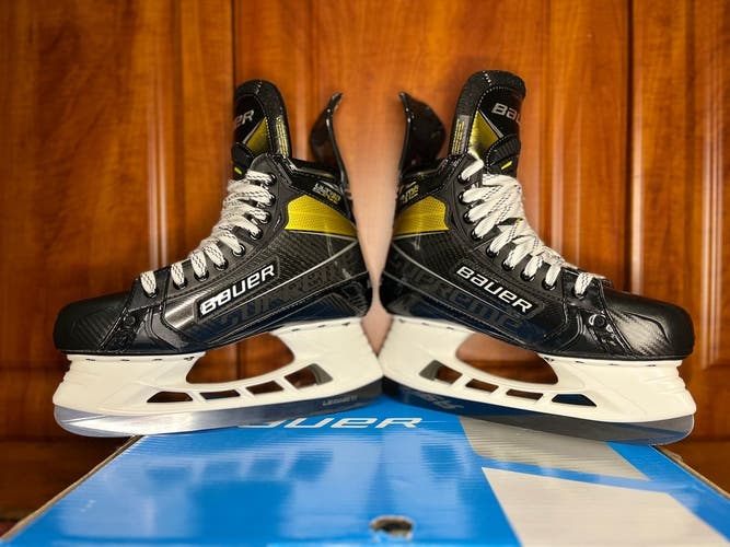 Bauer Supreme UltraSonic Ice Hockey Skates Skate Size 7.5