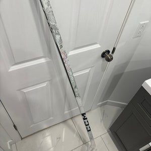 Intermediate CCM RibCor Trigger 9 Pro Right Handed Hockey Stick P28 (Used)