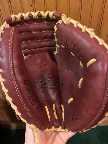 Rawlings Sandlot Series RH Catcher's Baseball Glove 33" (Used)