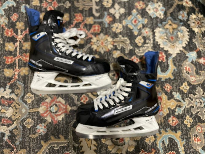 Bauer Nexus 2N Hockey Skates Regular Width 10.5 (Used)