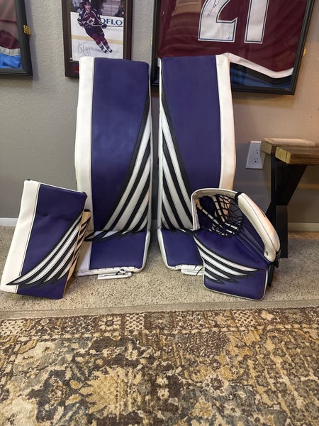 35" Simmons Regular Goalie Full Set (Used)