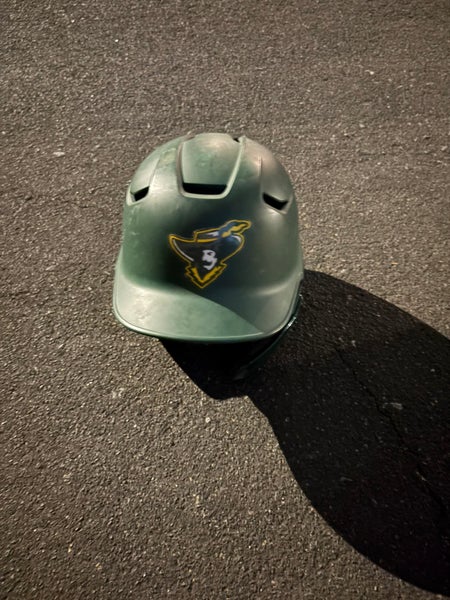 Medium/Large Easton Alpha Batting Helmet (Used)