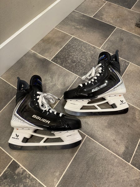 2025 Bauer Vapor Flylite Hockey Skates 9.5 Fit 2 With Fly Ti Steel (New)