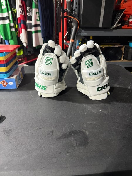 Sher-Wood Rekker Element 1 Gloves 12" Pro Stock (Used)