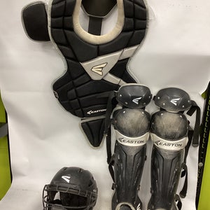 Used Easton GAMETIME ELITE CATCHERS SET Catchers Equipment Other 11851-S000038469