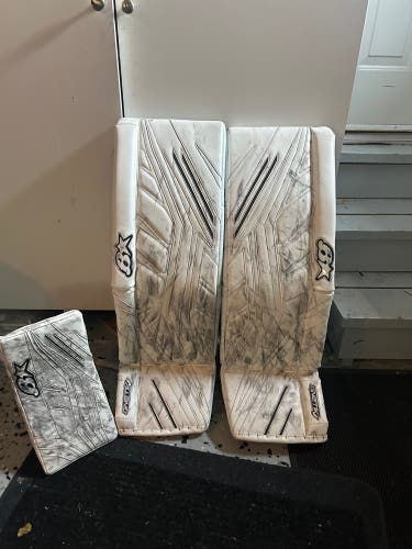 35" 2022 Brian's Gnetik V Regular Goalie Full Set (Used)