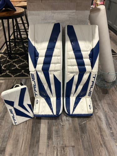 35" 2025 True 9X3 Regular Goalie Full Set (New)