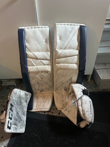 35" 2021 CCM Eflex 5 Regular Goalie Full Set Pro Stock (Used)
