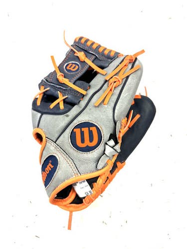 Used Wilson A450 BB/SB Glove RH Throw Grey 11 1/2" 11860-C000298801