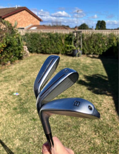 TaylorMade P-790 Right Handed Iron Set