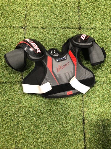 Medium Youth Bauer Lil Sport Shoulder Pads (Used)