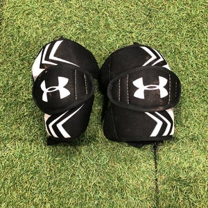 Small Youth Under Armour Arm Pads (Used)