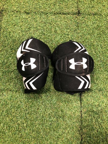 Small Youth Under Armour Arm Pads (Used)