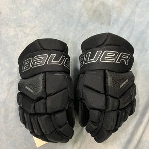 Black Junior Bauer Supreme 3S Gloves 11" (Used)