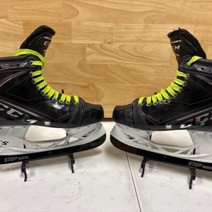 CCM RibCor 100k Pro Hockey Skates Wide Width Size 6 (Used)