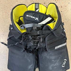 Black Senior XL Warrior Ritual X Hockey Goalie Pants (Used)