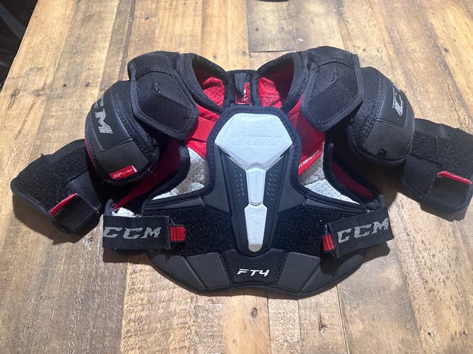 CCM JetSpeed FT4 Hockey
Shoulder Pads - Junior
Size: Small