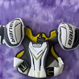 Small Youth Bauer Supreme S170 Shoulder Pads (Used)