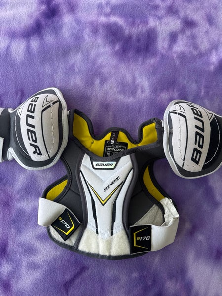 Small Youth Bauer Supreme S170 Shoulder Pads (Used)