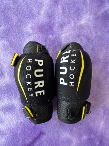 Youth Medium Pure Hockey Elbow Pads (Used)