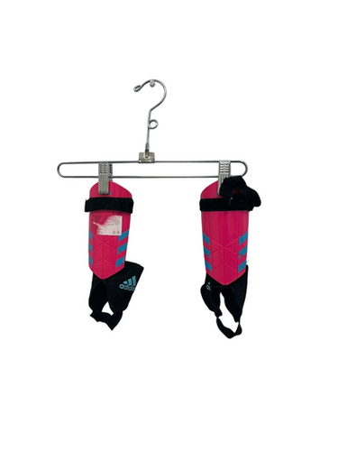 Used Adidas Yth SM Pink Soccer Shin Guards 11692-S000142265