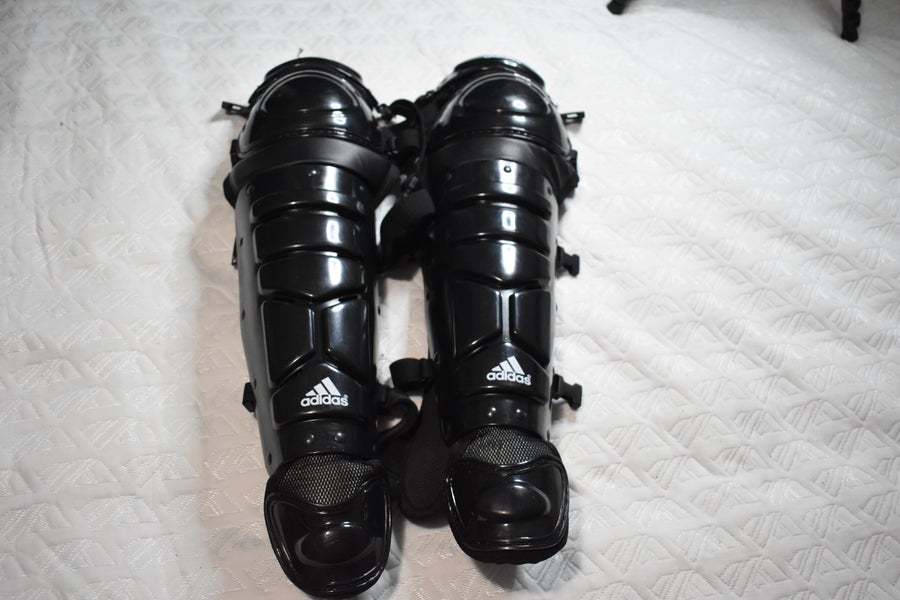 NEW - Adidas Catcher's Leg Guard, Black, Adult