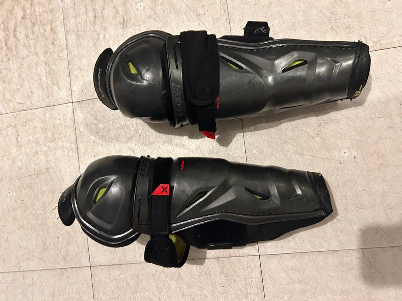 Junior Bauer Vapor 3X Pro Shin Pads 12" (Used)