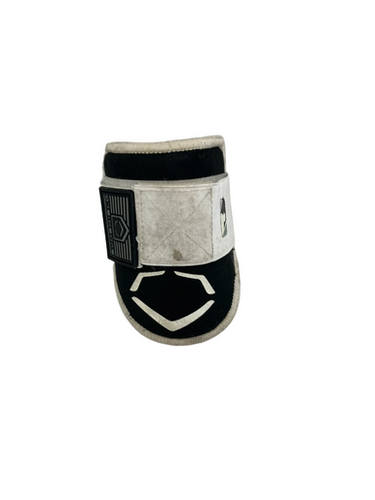 Used Evoshield BB/SB Elbow Protector Black And Silver 11692-S000141487