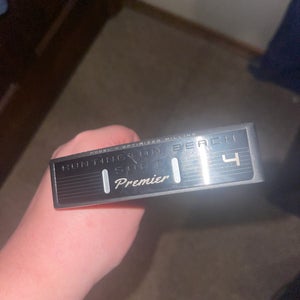 LH Cleveland Huntington Beach Soft 4 Blade Left Hand Putter 35" (Used)