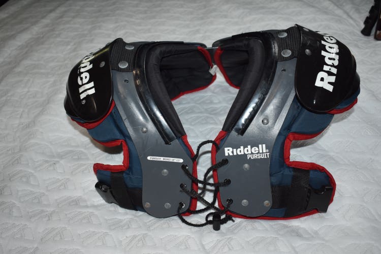 Riddell Pursuit Football Shoulder Pads, Youth Medium (12-13/80)