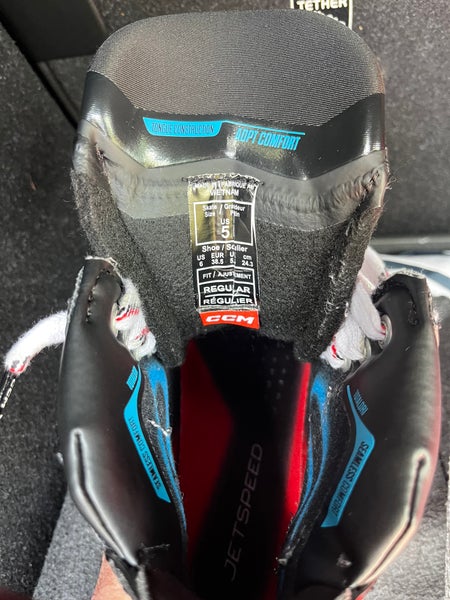 2024 CCM JetSpeed FT6 Hockey Skates Regular Width Size 5 (Used)