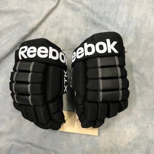 Black Youth Reebok XTK Gloves 8" (Used)