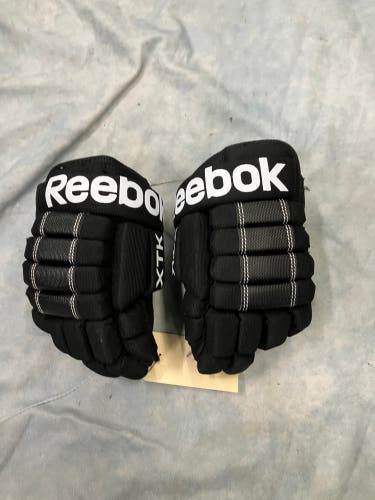 Black Youth Reebok XTK Gloves 8" (Used)
