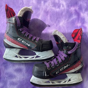 CCM JetSpeed FT4 Hockey Skates | Youth 13 (Used)