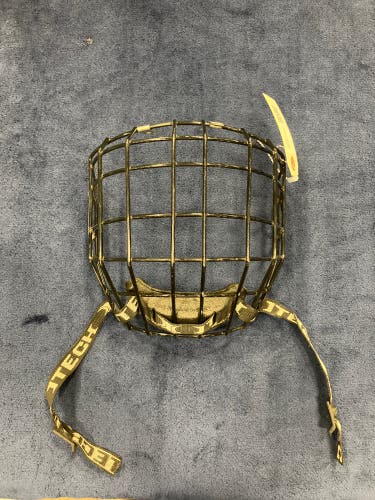 Black Senior Itech RBE III Goalie Mask (Used)