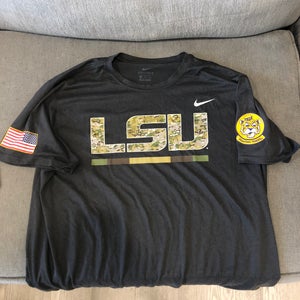 LSU NIKE dri-fit XXL