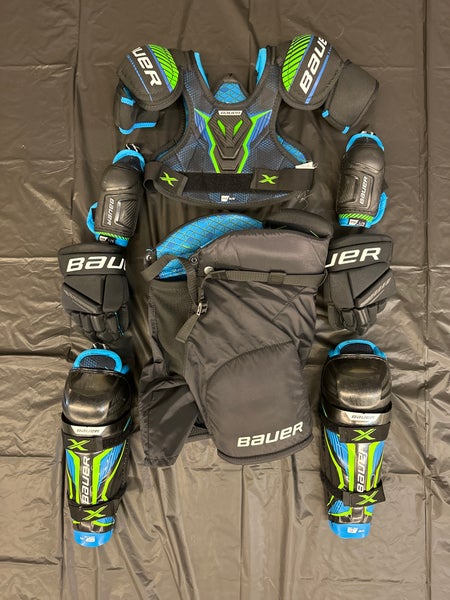Bauer Youth Hockey Starter Kit (See desc. for sizing)