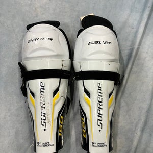 Youth Bauer Supreme 150 Shin Pads 9" (Used)