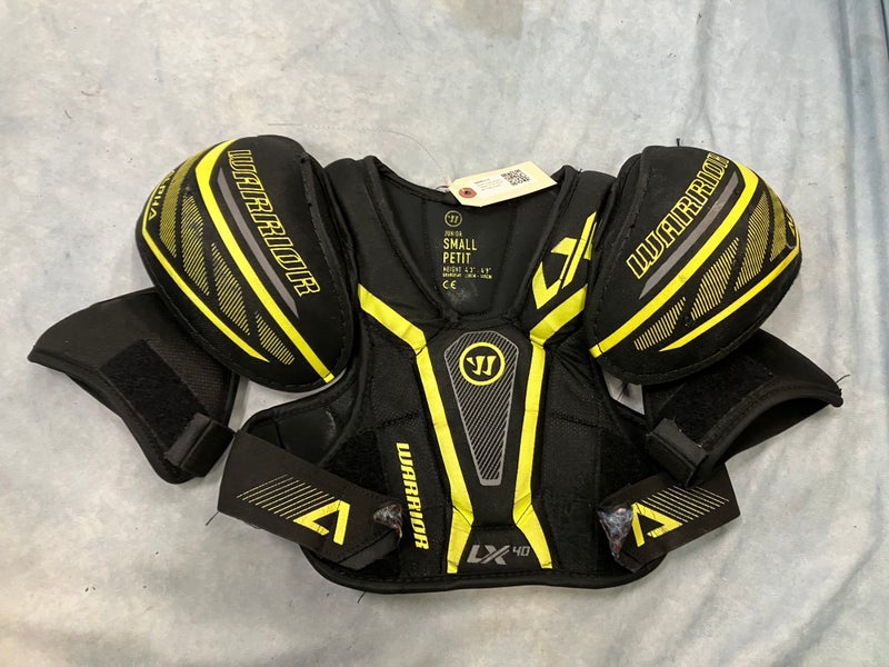 Small Junior Warrior Alpha LX 40 Shoulder Pads (Used)