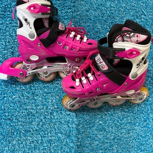 Kid's Scale Sports Inline Skates | Adjustable Size 31-34 (Used)