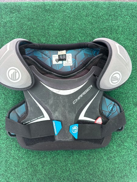 Maverik Charger Shoulder Pads (Used) | Youth Large