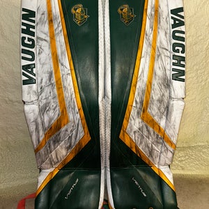 34" 2019 Vaughn Ventus SLR2 Goalie Leg Pads Pro Stock (Used)