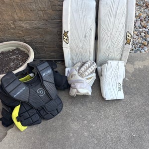 30" Brian's Goalie Full Set (Used)