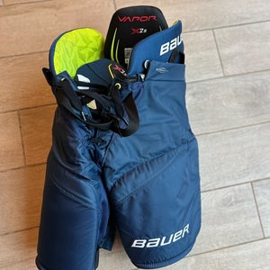 Junior Medium Bauer Hockey Pants (New)