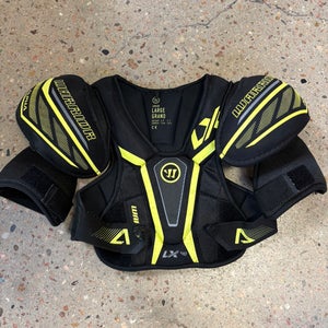 Large Junior Warrior Alpha LX 40 Shoulder Pads (Used)